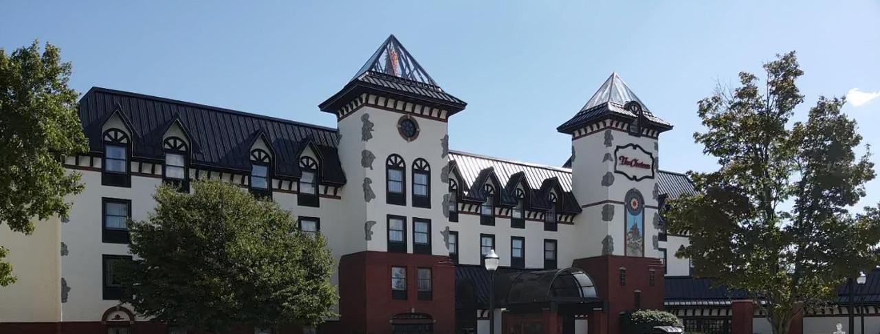 The Chateau Bloomington Hotel And Conference Center ภายนอก รูปภาพ